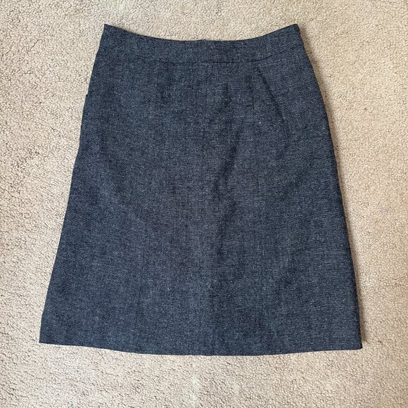 H&M Gray Button-Front A-Line Skirt | Above-the-Knee w/ Pockets | Size 6 - Picture 5 of 6